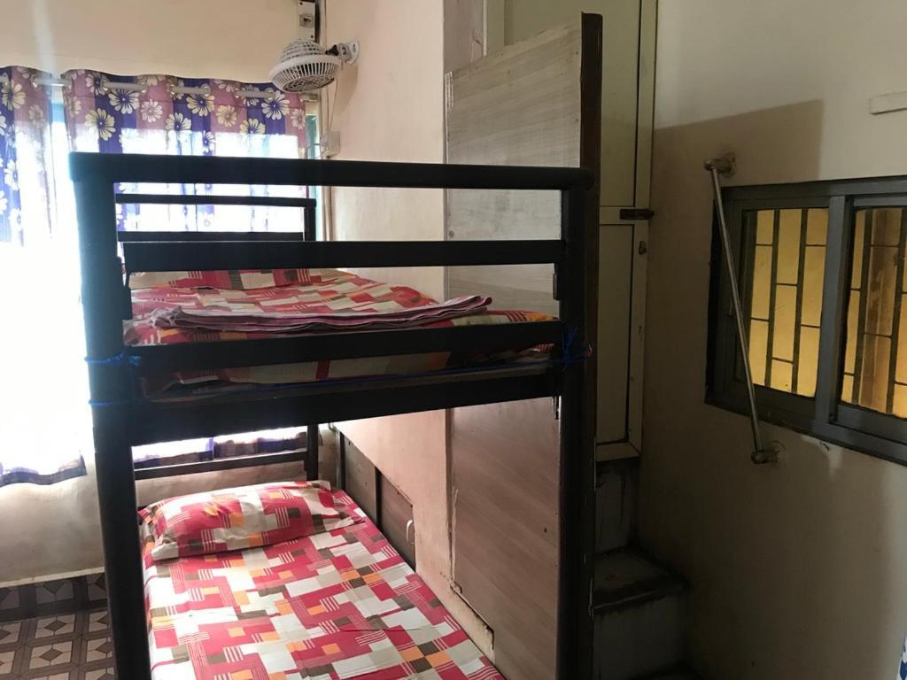 Care Dormitory Мумбаї Екстер'єр фото