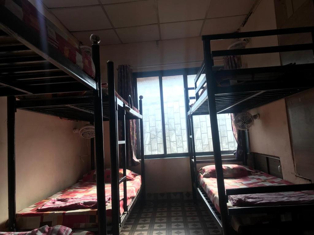 Care Dormitory Мумбаї Екстер'єр фото